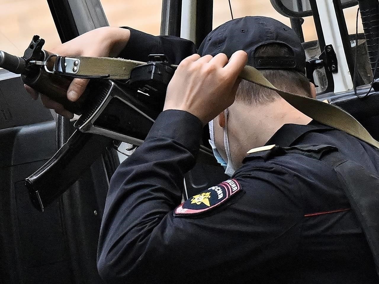 Влияние экономических факторов на корректировку зарплаты сотрудников МВД в 2025 году